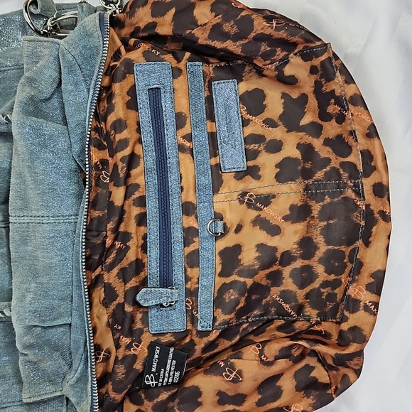 B MAKOWSKY BLUE WITH SILVER SHIMMER HANDBAG PURSE - Picture 7 of 11